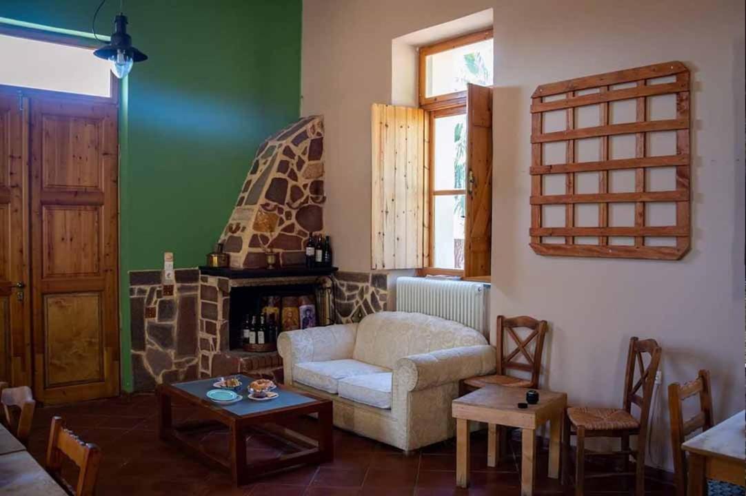 Arsinoe Ξενοδοχείο Μέθανα Εξωτερικό φωτογραφία
